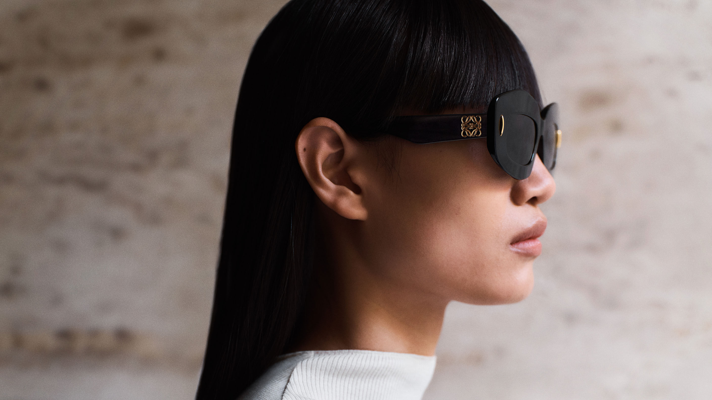 Designer sunglasses for women | LOEWE - LOEWE
